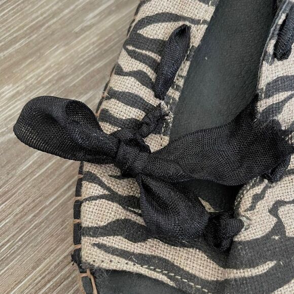 Eric michael zebra Sandals - Picture 4 of 12